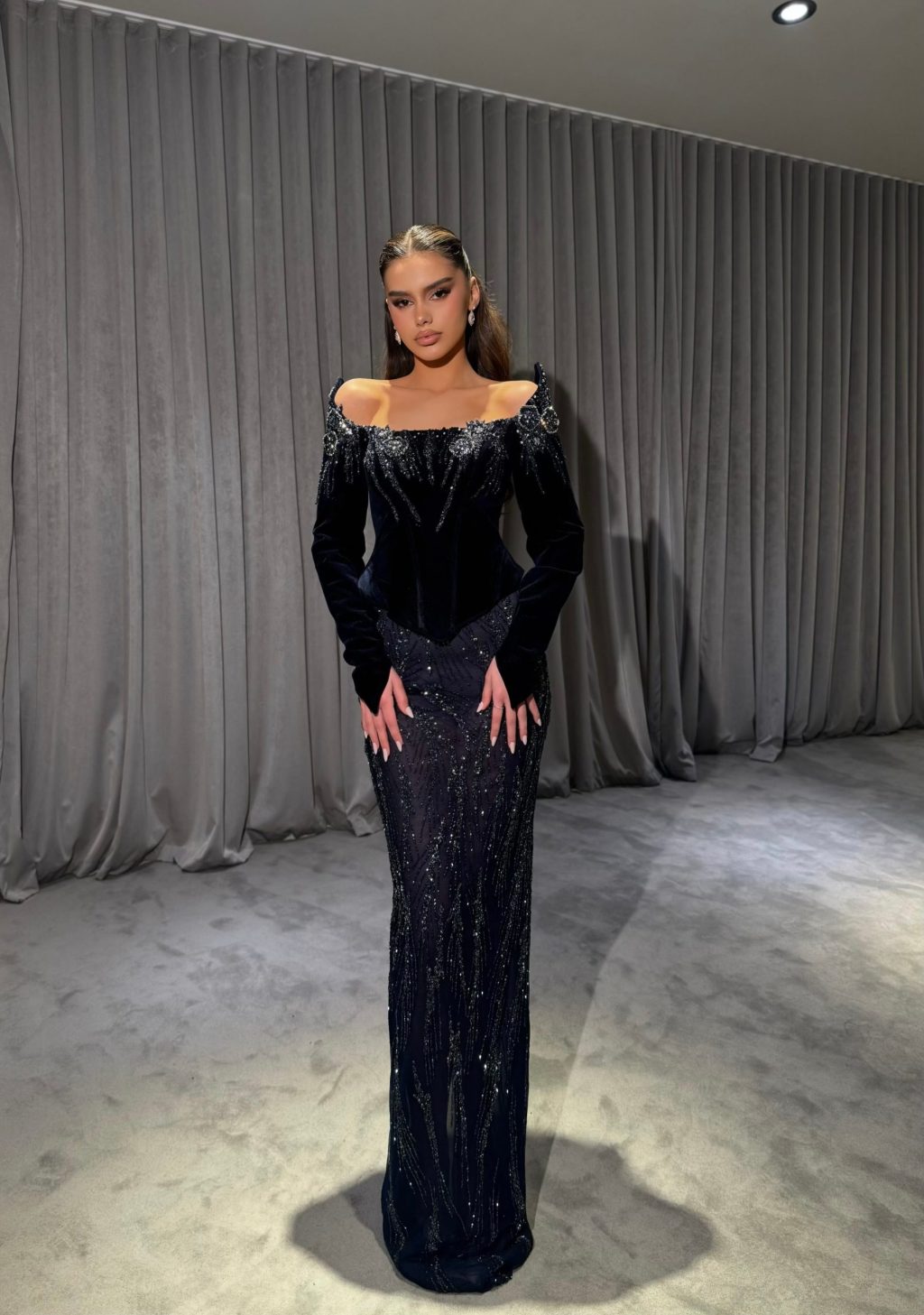 Aledria - Black Velvet Beaded Column Gown